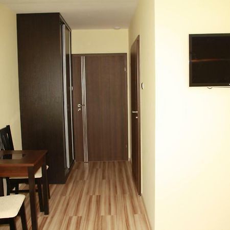 Hotel For You Pabianice Exterior foto