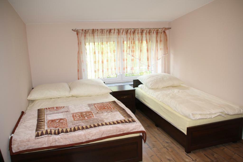 Hotel For You Pabianice Exterior foto